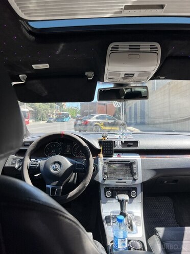 Volkswagen Passat-9