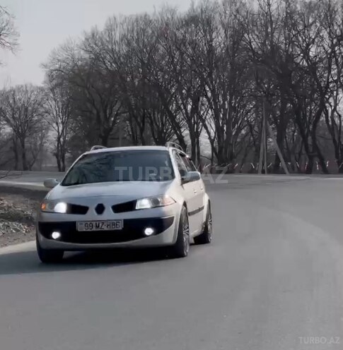 Renault Megane-8