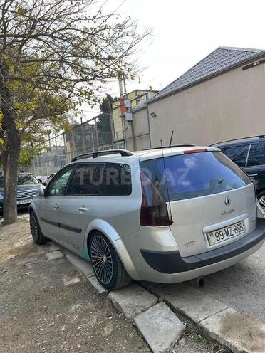 Renault Megane-10