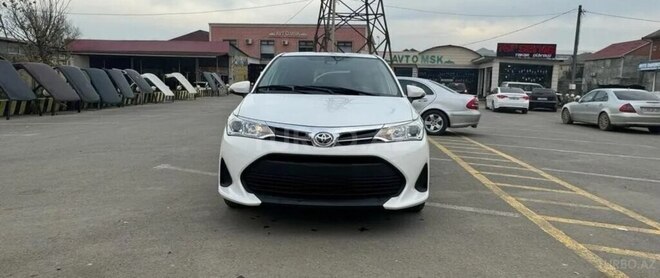 Toyota Corolla Fielder-1