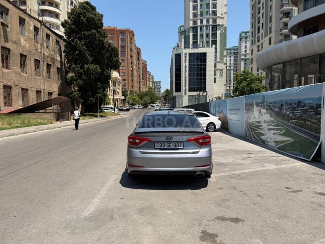 Hyundai Sonata-7