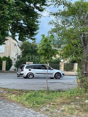 Renault Megane-9