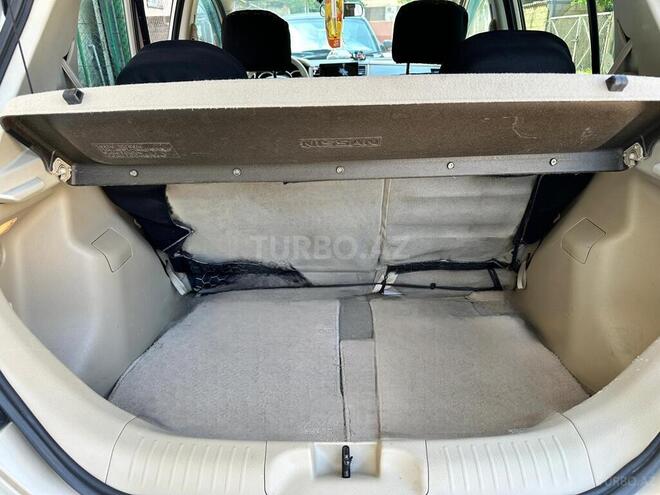 Nissan Tiida-7