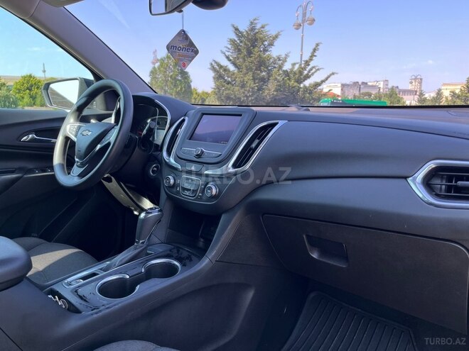 Chevrolet Equinox-3