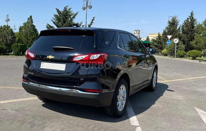Chevrolet Equinox-2