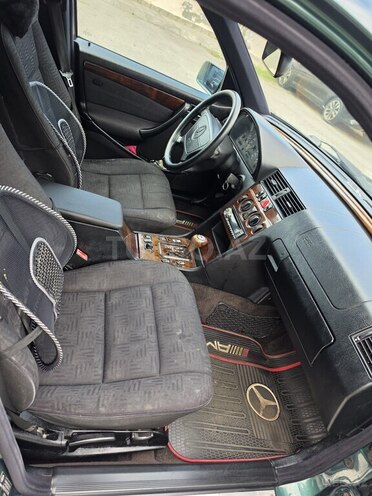 Mercedes C 180-5