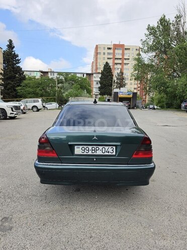 Mercedes C 180-3