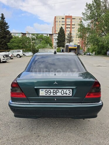Mercedes C 180-9
