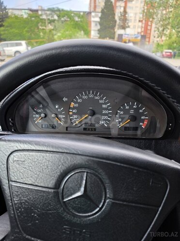Mercedes C 180-15