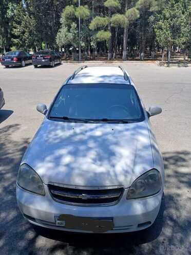 Chevrolet Lacetti-1