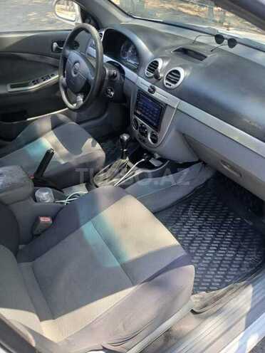 Chevrolet Lacetti-11