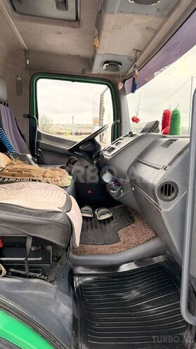Mercedes Atego 815-4