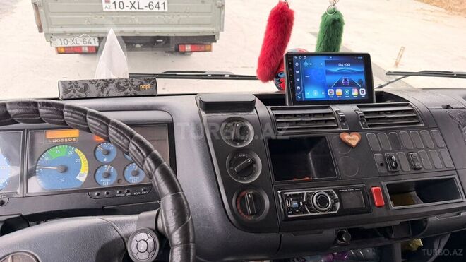 Mercedes Atego 815-10
