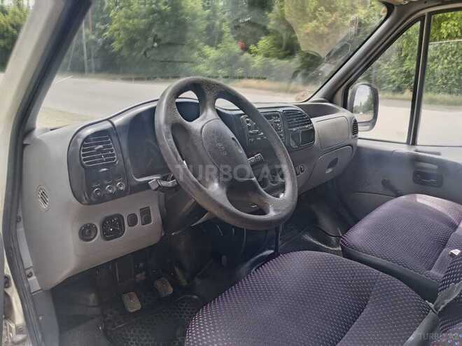 Ford Transit-3