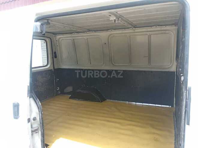 Ford Transit-6