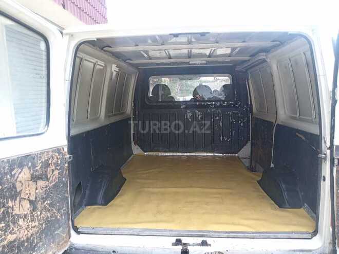 Ford Transit-7