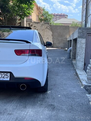 Kia Cerato Koup-4