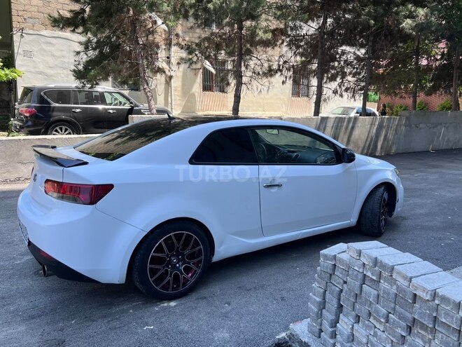 Kia Cerato Koup-7