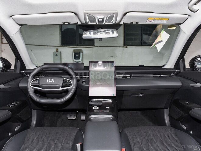 Changan Qiyuan A05-3