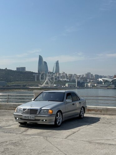 Mercedes C 240-2