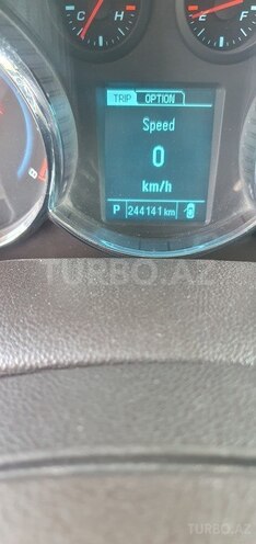 Chevrolet Cruze-9