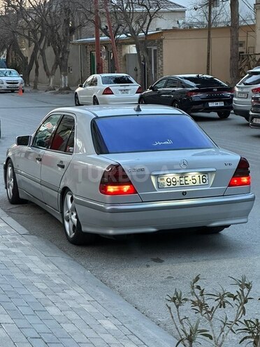 Mercedes C 240-7