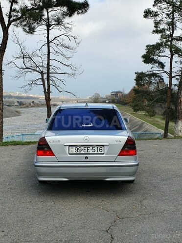 Mercedes C 240-9