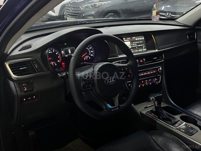 Kia Optima-17