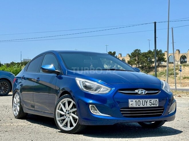 Hyundai Accent-1