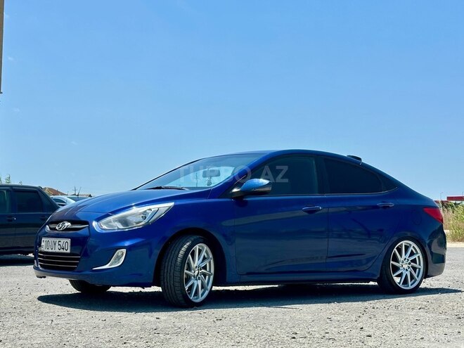 Hyundai Accent-3