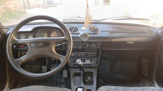 LADA (VAZ) 2106-9