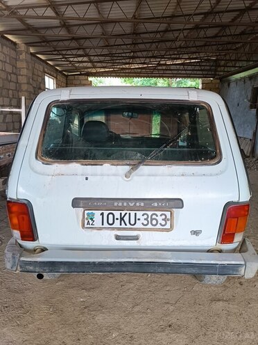 LADA (VAZ) Niva-2