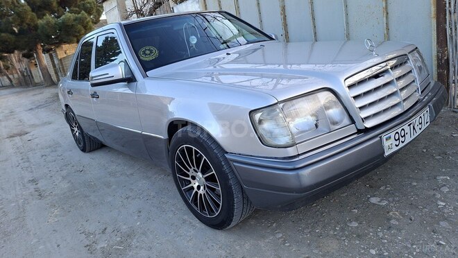 Mercedes E 220-8