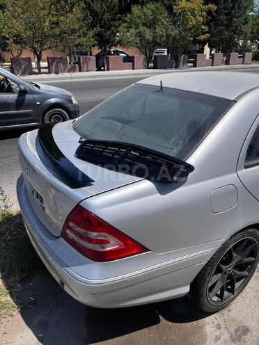 Mercedes C 320-5