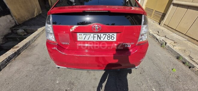 Toyota Prius-3