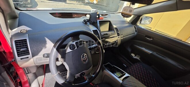Toyota Prius-7