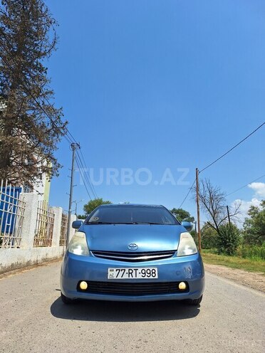 Toyota Prius-2