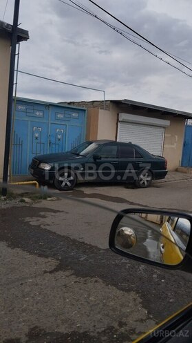 Mercedes C 180-9