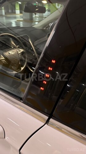 Ford Fusion (North America)-13