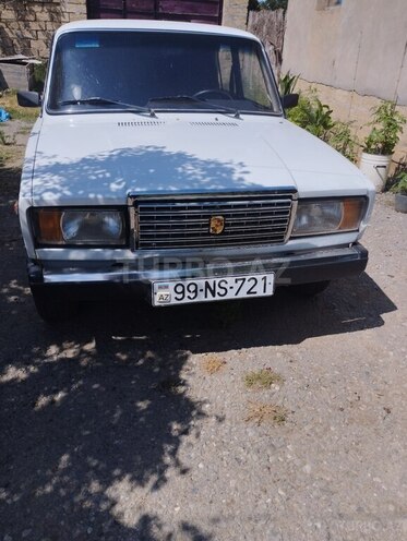 LADA (VAZ) 2107-1