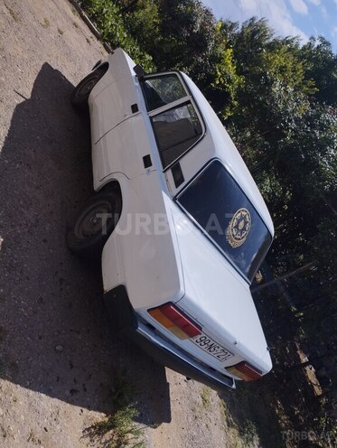 LADA (VAZ) 2107-5