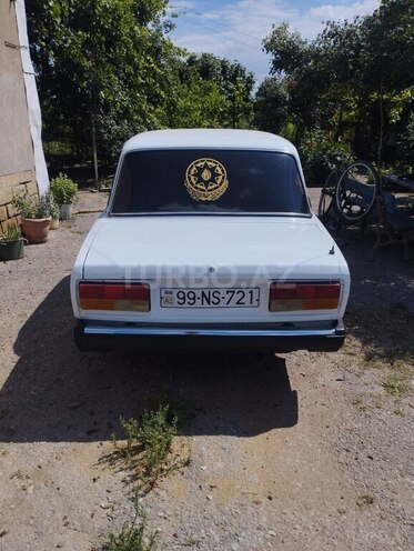 LADA (VAZ) 2107-4