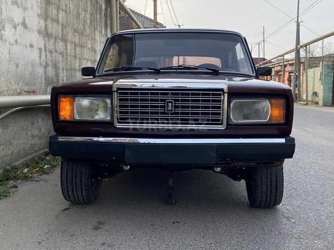 LADA (VAZ) 2107-4