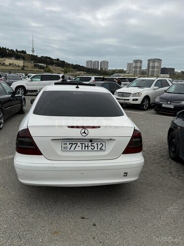 Mercedes E 220-3