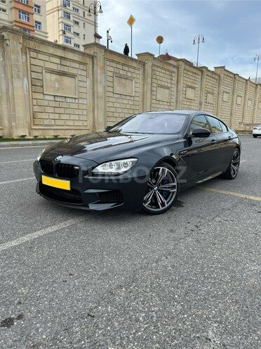 BMW M6-1