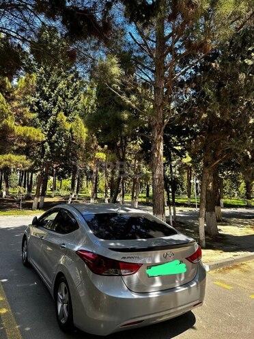 Hyundai Avante-6