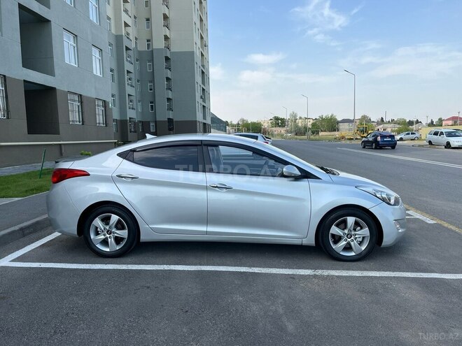 Hyundai Avante-14
