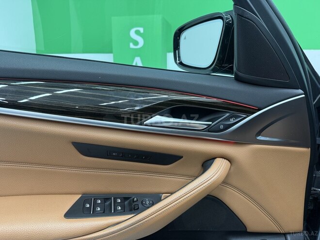 BMW 530-16