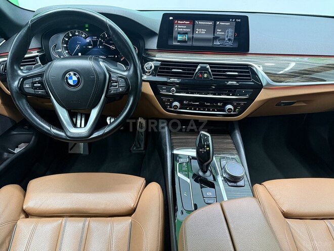 BMW 530-9