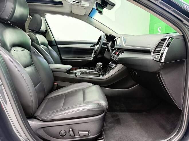 Hyundai Grandeur-10